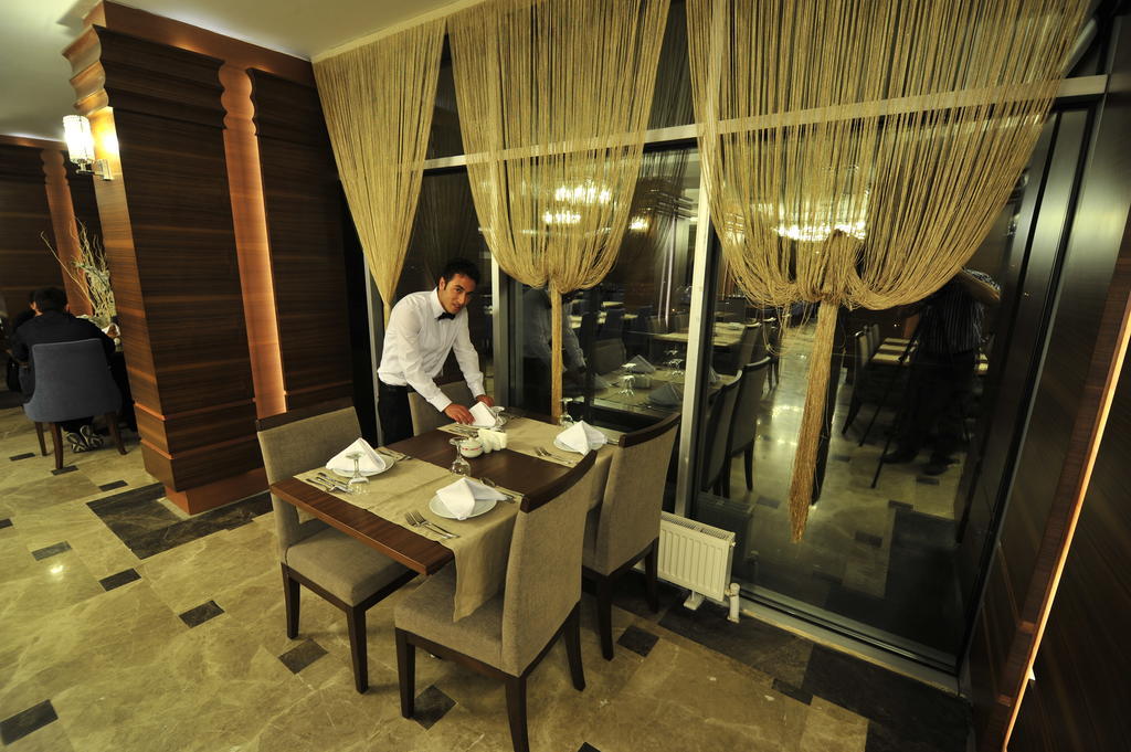 Grand Cenas Hotel Agrı Eksteriør billede